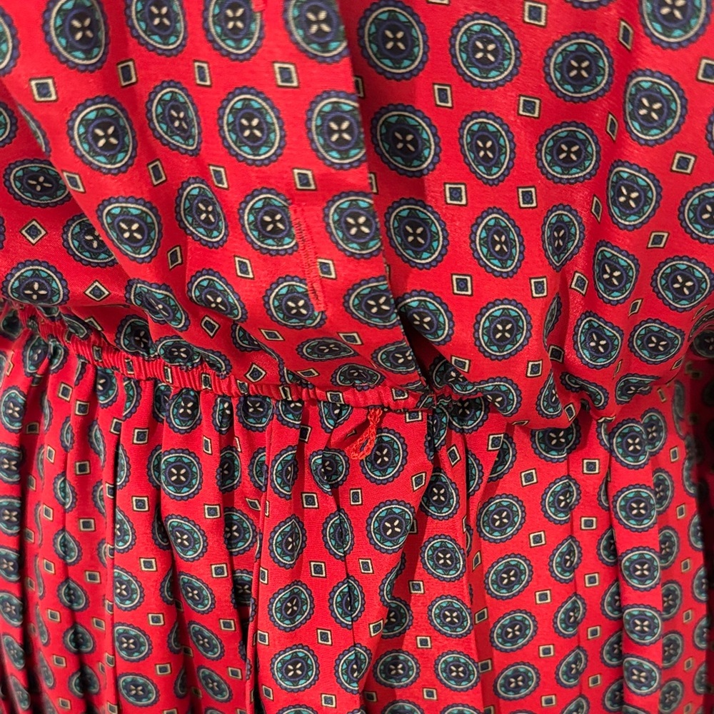 Vtg Leslie Fay  Red Patterned Dress - Picture 6 of 13